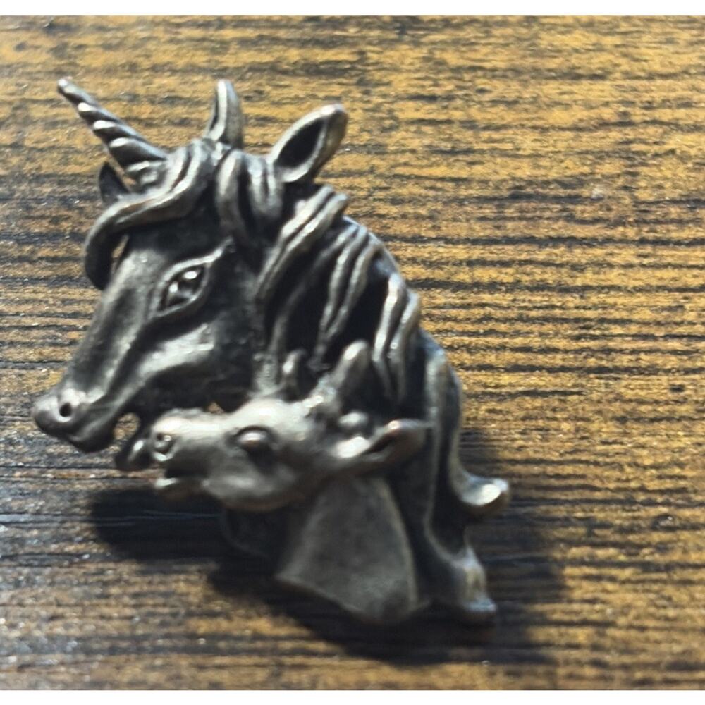 Silver Tone Unicorn Mom and Foal Tac Tie Pin